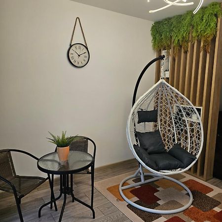פיטסטי Ewa Green Towers מראה חיצוני תמונה